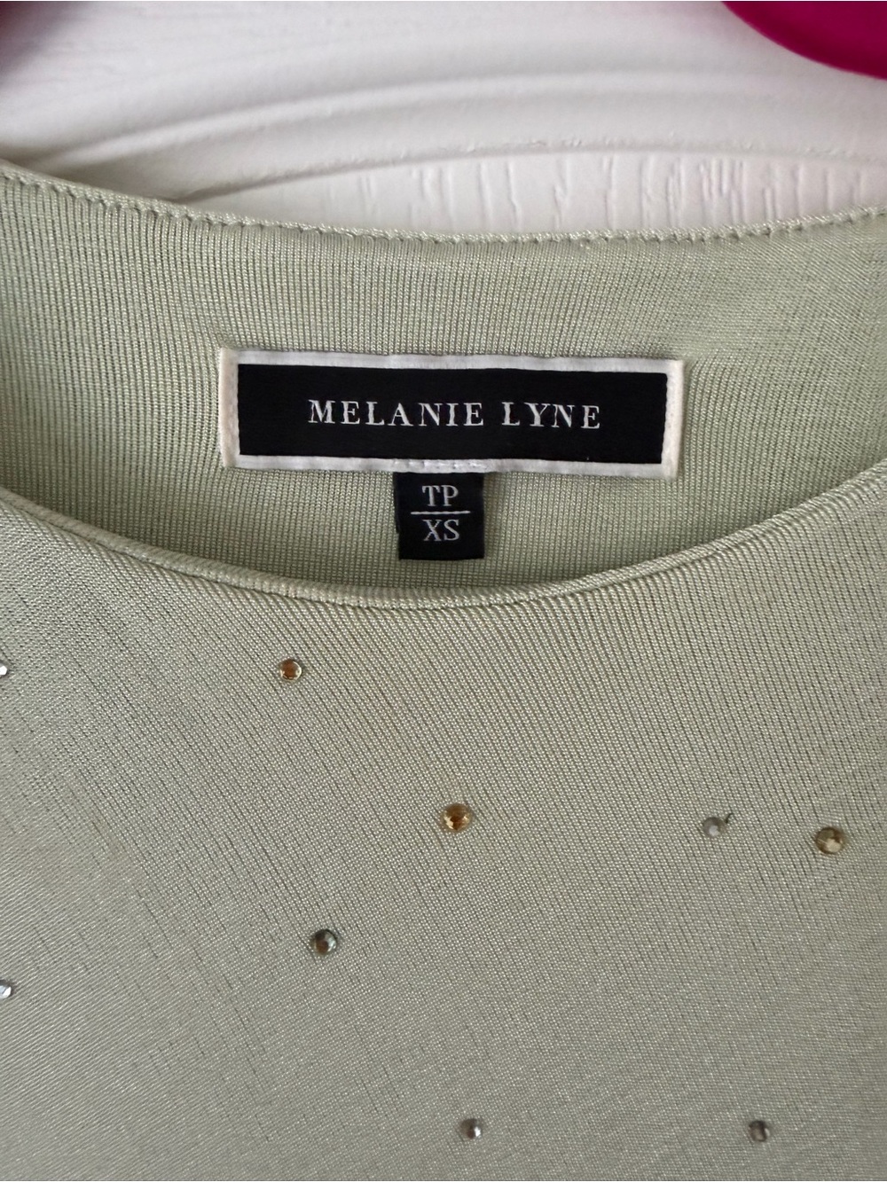*NEVER WORN* Melanie Lyne Sleeveless Embellished Tank Top in Light Cream - Picture 2 of 4